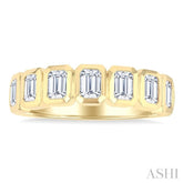 1 1/2 Ctw 7-Stone Bezel Set Emerald Cut Diamond Fashion Band in 14K Yellow Gold